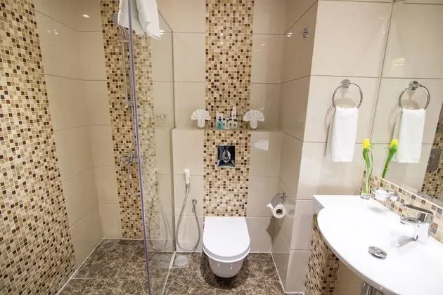 Tek Büyük Yataklı Oda, Şehir Manzaralı