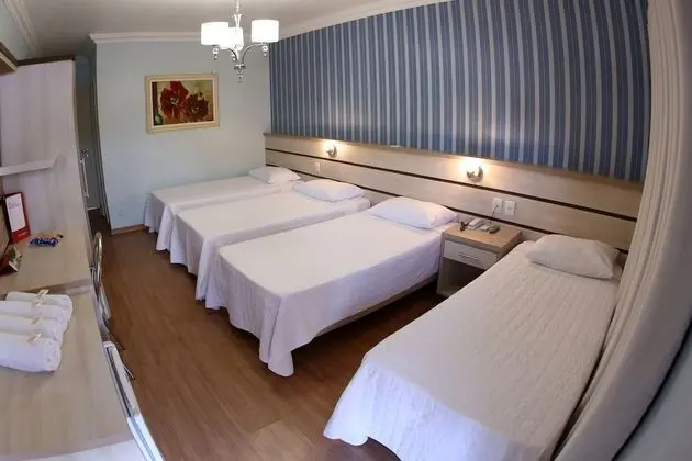 Deluxe Tek Büyük veya İki Ayrı Yataklı Oda