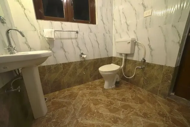 Premier Tek Büyük Yataklı Oda