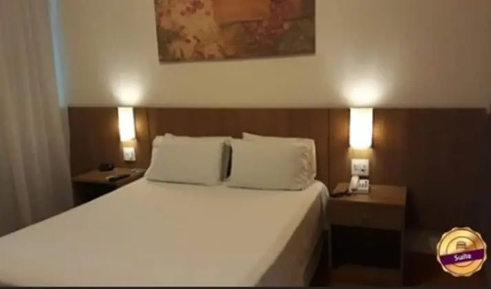 Luxury Tek Büyük Yataklı Oda