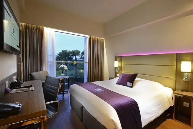 Classic Oda, 1 Büyük (Queen) Boy Yatak, Sigara İçilebilir