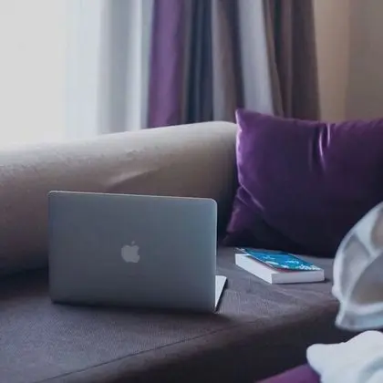 Queen Premier, Large Room