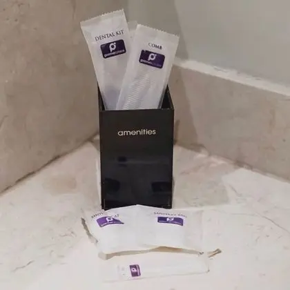 Queen Premier, Large Room