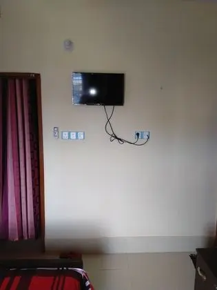 Basic Tek Büyük Yataklı Oda