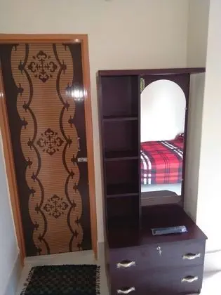 Basic Tek Büyük Yataklı Oda