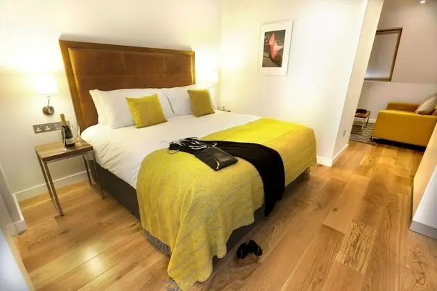 One Bedroom apartment