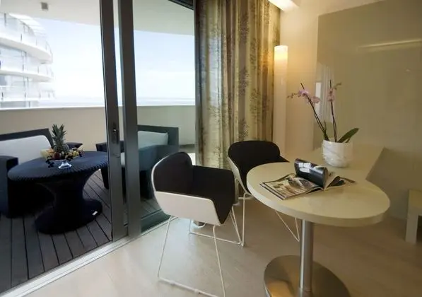 Comfort Üç Kişilik Oda, Teras, Bahçeli