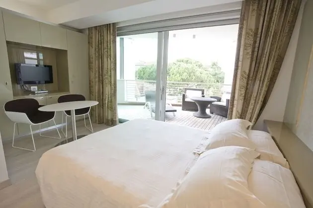 Comfort Üç Kişilik Oda, Teras, Bahçeli