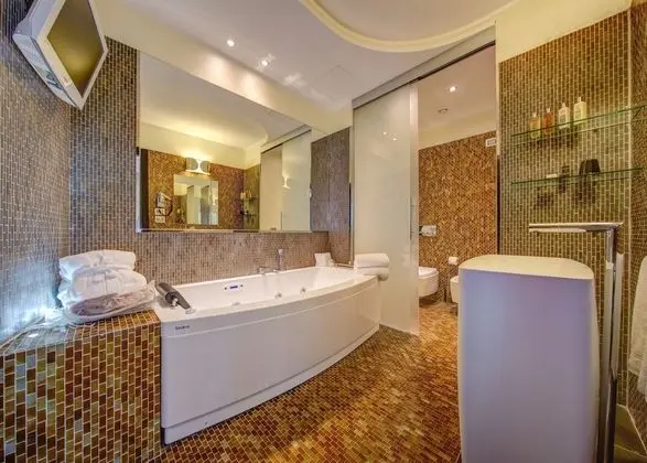 Luxury Süit (4 people)