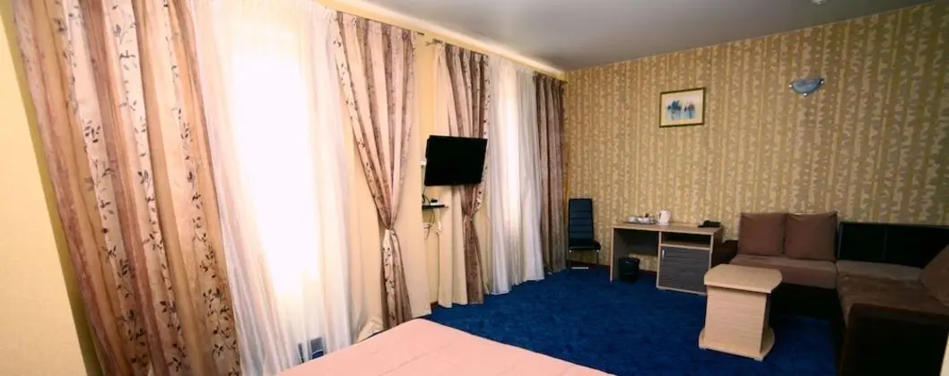 Deluxe Stüdyo