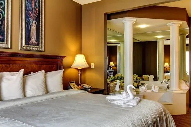 Süit, 1 En Büyük (King) Boy Yatak, Sıcak Su Küveti