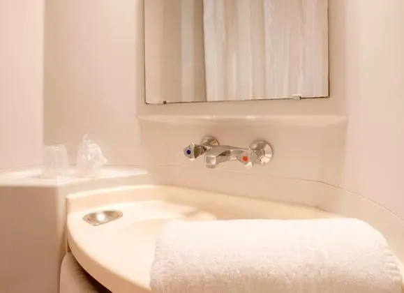 Standard Oda, Birden Çok Yatak (1 Double and 1 Single bed)