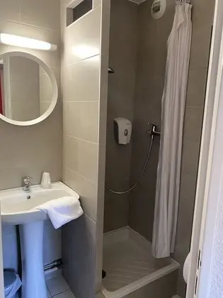 Standard Oda, Birden Çok Yatak (1 Double and 1 Single bed)