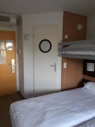 Standard Oda, 1 Çift Kişilik Yatak