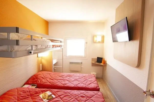 Standard Oda, 3 Tek Kişilik Yatak (Shared Bathroom)