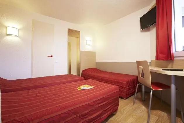 Standard Oda, 3 Tek Kişilik Yatak