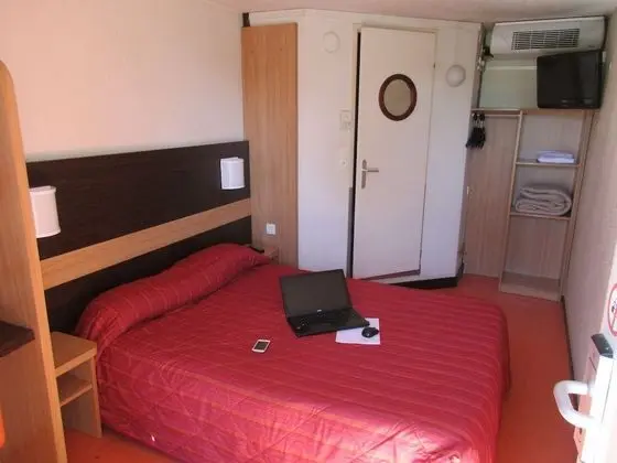 Standard Oda, 1 Çift Kişilik Yatak