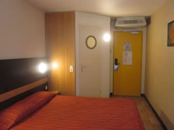 Standard Oda, 1 Çift Kişilik Yatak