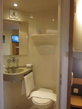 Standard Oda, Birden Çok Yatak (1 Double and 1 Single bed)