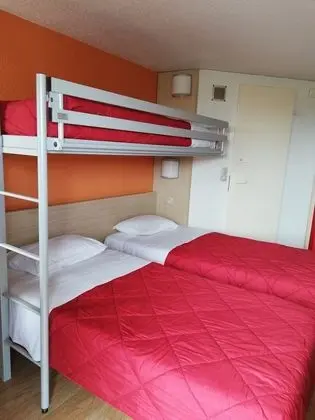 Standard Oda, 3 Tek Kişilik Yatak