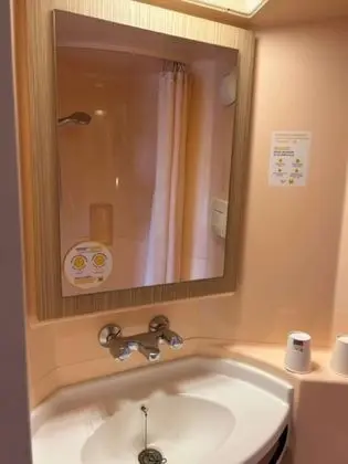 Standard Oda, Birden Çok Yatak (1 Double and 1 Single bed)