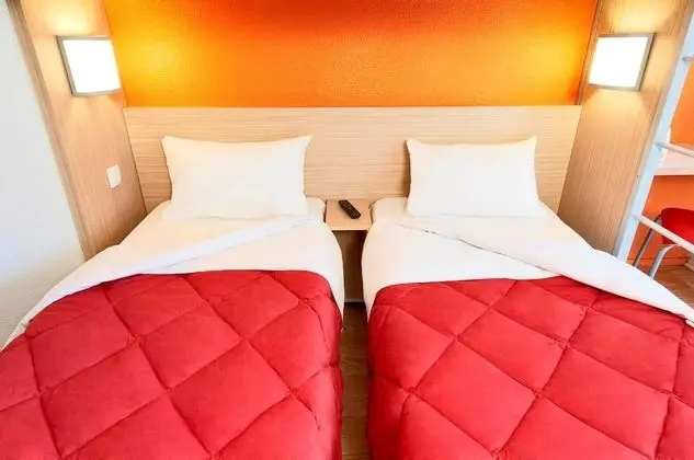 Standard Oda, 3 Tek Kişilik Yatak