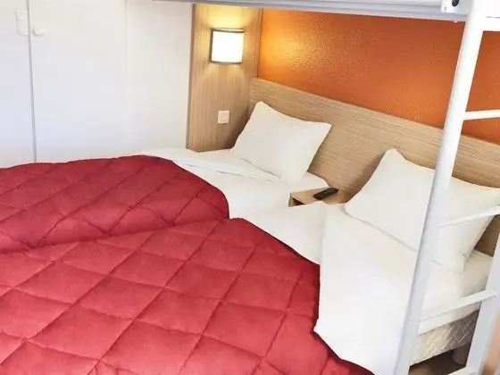 Standard Oda, 3 Tek Kişilik Yatak