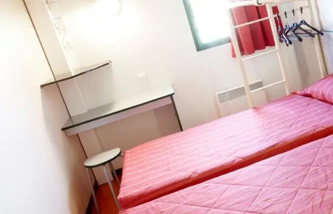 Standard Oda, 3 Tek Kişilik Yatak