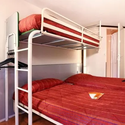 Standard Oda, 3 Tek Kişilik Yatak