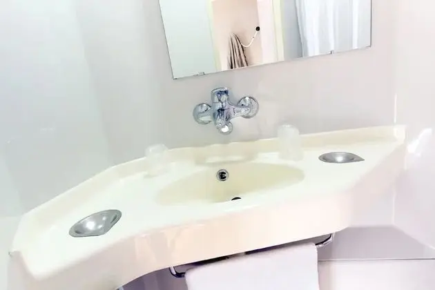 Standard Oda, 1 Çift Kişilik Yatak