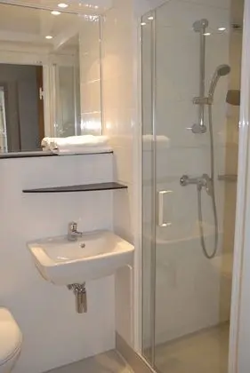 Standard Oda, 1 Çift Kişilik Yatak