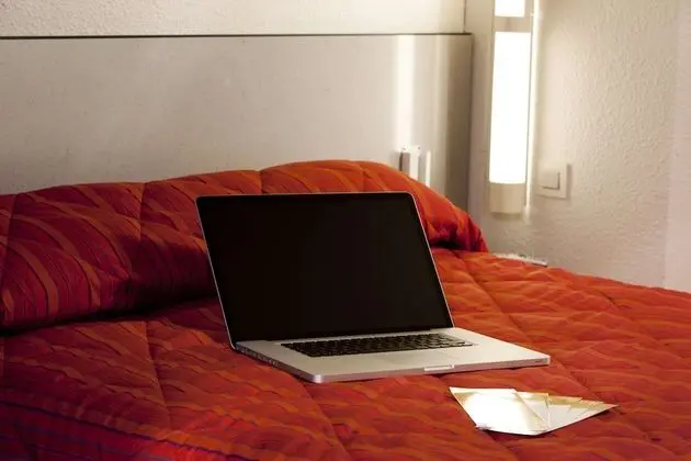 Standard Oda, Birden Çok Yatak (1 Double and 1 Single bed)