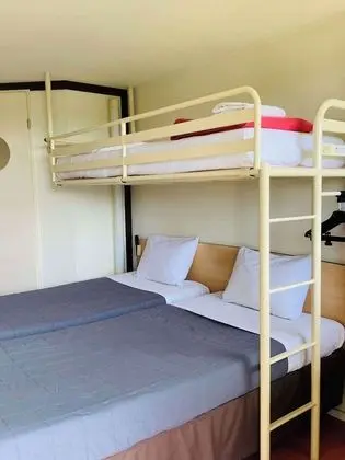 Standard Oda, 3 Tek Kişilik Yatak