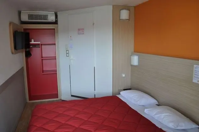 Standard Oda, 1 Çift Kişilik Yatak