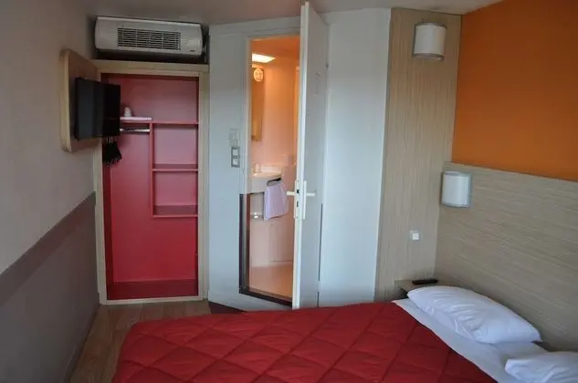 Standard Oda, 1 Çift Kişilik Yatak