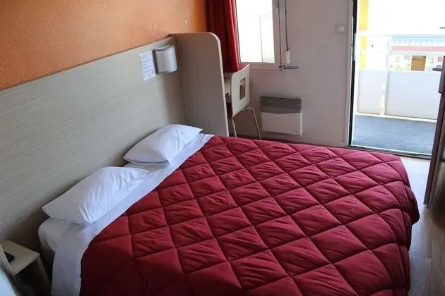 Standard Oda, 1 Çift Kişilik Yatak