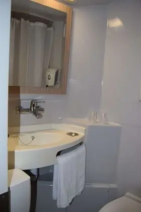 Standard Oda, 1 Çift Kişilik Yatak