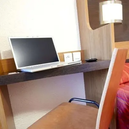 Standard Oda, Birden Çok Yatak (1 Double and 1 Single bed)