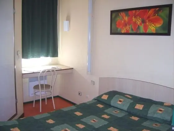 Standard Oda, 1 Çift Kişilik Yatak