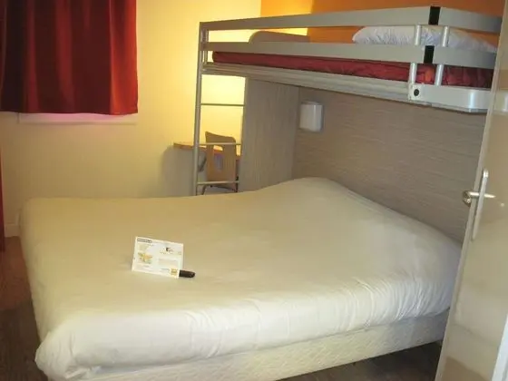 Standard Oda, 1 Çift Kişilik Yatak