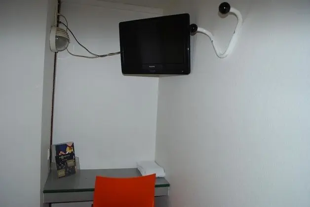Standard Oda, Birden Çok Yatak (1 Double and 1 Single bed)