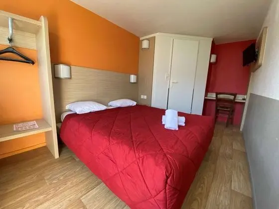 Standard Oda, 1 Çift Kişilik Yatak