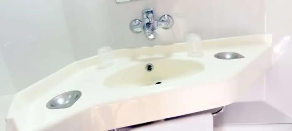 Standard Oda, Birden Çok Yatak (1 Double and 1 Single bed)