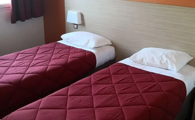 Standard Oda, 2 Tek Kişilik Yatak