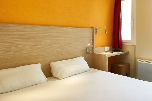 Standard Oda, Birden Çok Yatak (1 Double and 1 Single bed)