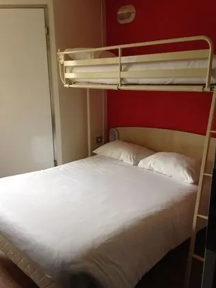 Standard Oda, Birden Çok Yatak (1 Double and 1 Single bed)