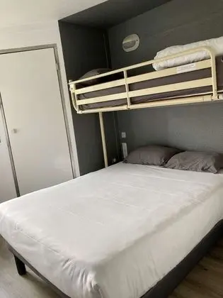 Standard Oda, Birden Çok Yatak (1 Double and 1 Single bed)