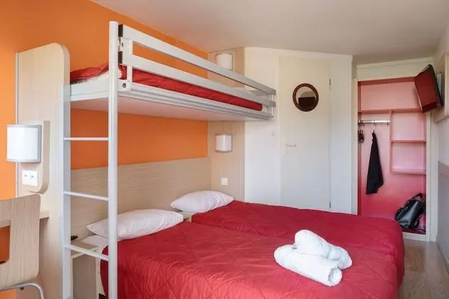 Standard Oda, 3 Tek Kişilik Yatak