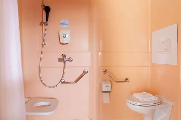 Standard Oda, 3 Tek Kişilik Yatak