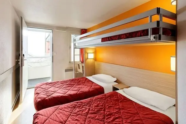 Standard Oda, Birden Çok Yatak (1 Double and 1 Single bed)